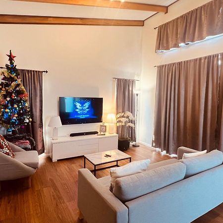 Cosy 4Br Home 15 Minutes Away From Melbourne Airport St Albans Esterno foto