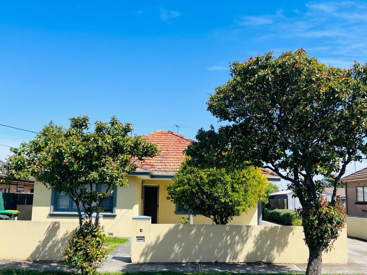 Cosy 4Br Home 15 Minutes Away From Melbourne Airport St Albans Esterno foto