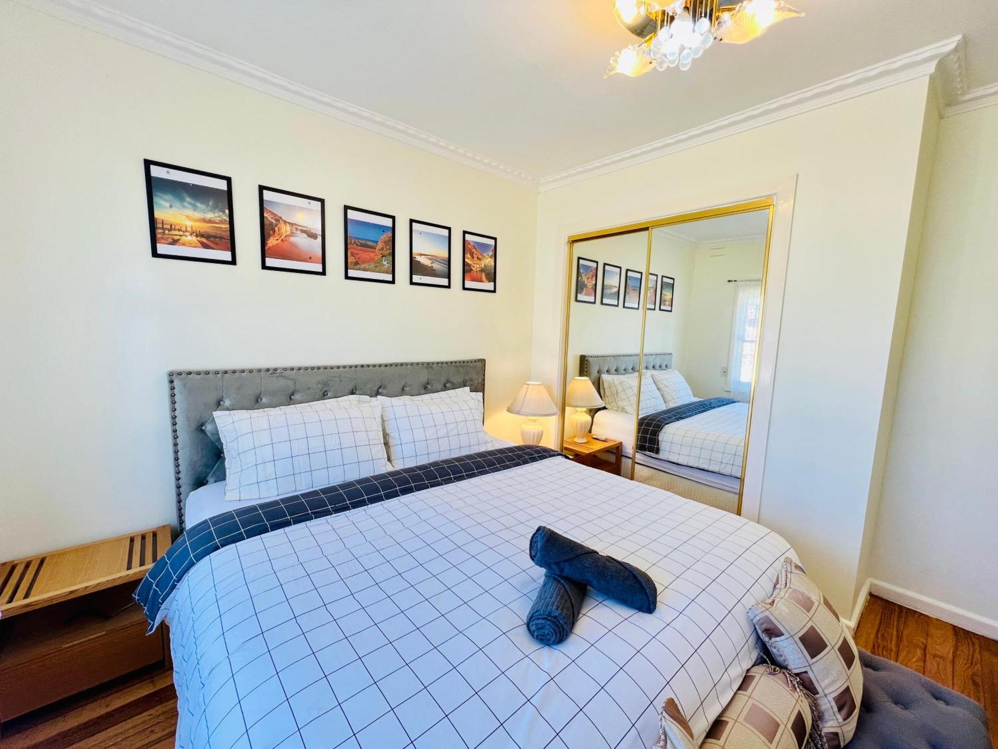 Cosy 4Br Home 15 Minutes Away From Melbourne Airport St Albans Esterno foto