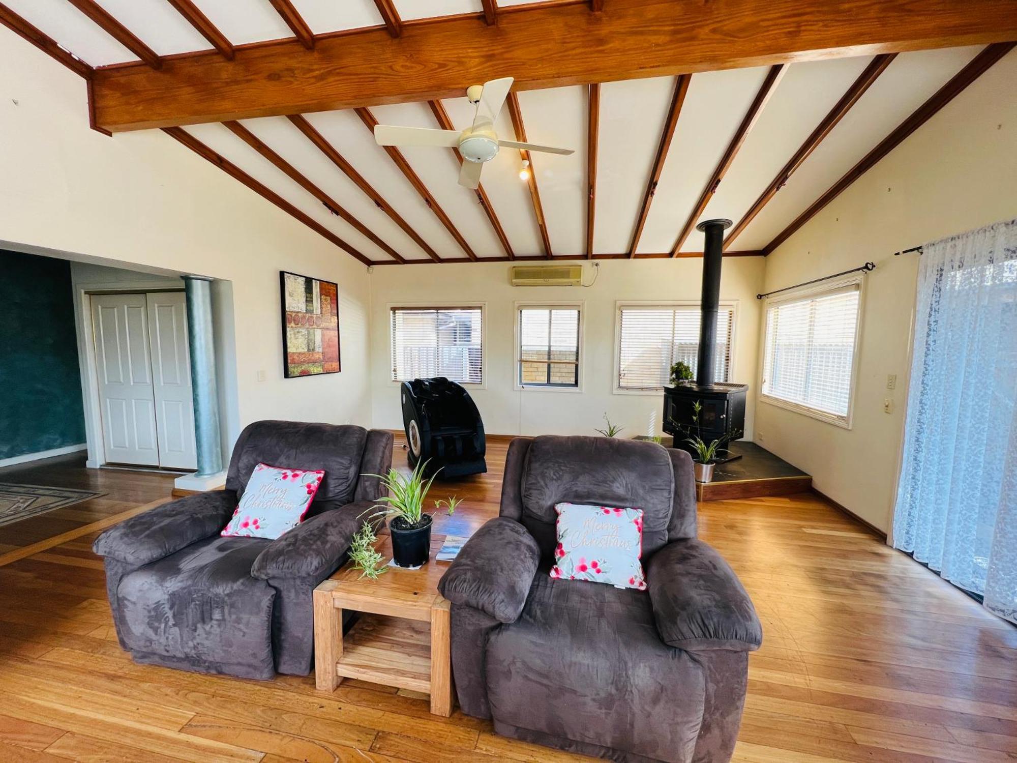 Cosy 4Br Home 15 Minutes Away From Melbourne Airport St Albans Esterno foto