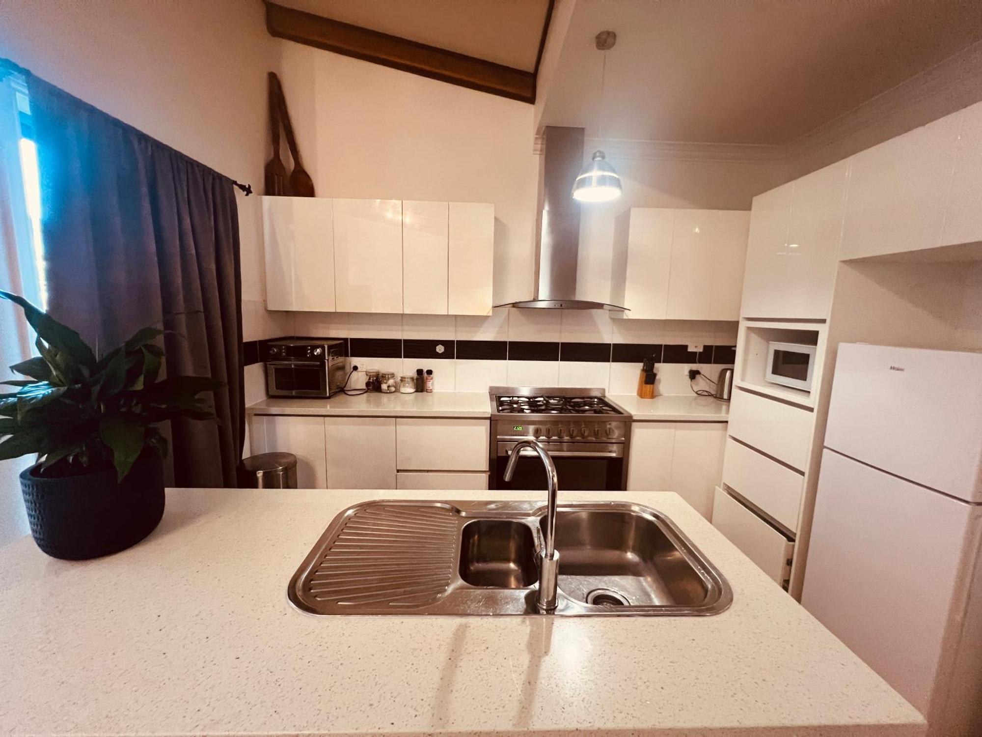 Cosy 4Br Home 15 Minutes Away From Melbourne Airport St Albans Esterno foto