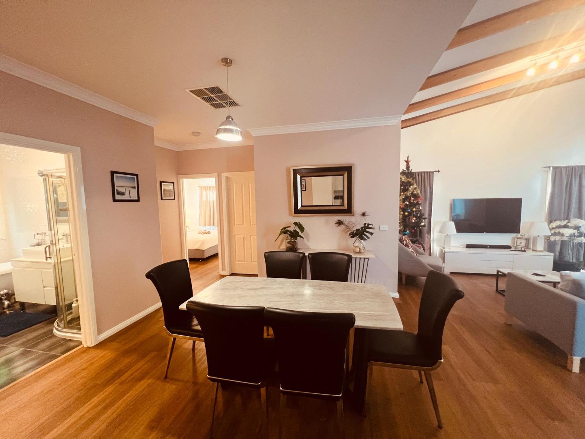 Cosy 4Br Home 15 Minutes Away From Melbourne Airport St Albans Esterno foto