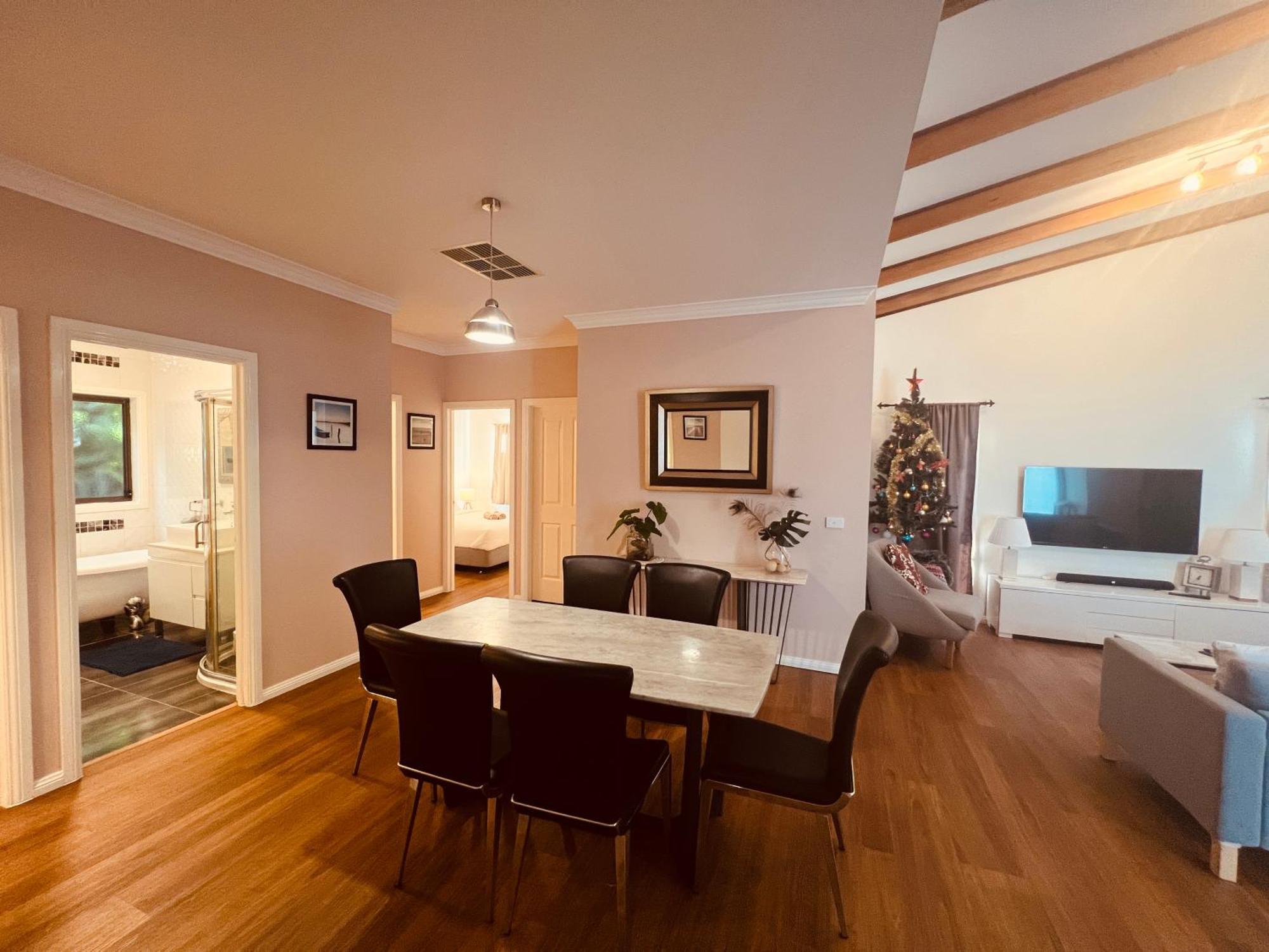 Cosy 4Br Home 15 Minutes Away From Melbourne Airport St Albans Esterno foto